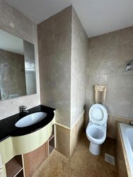Queens (D3), Condominium #445079161